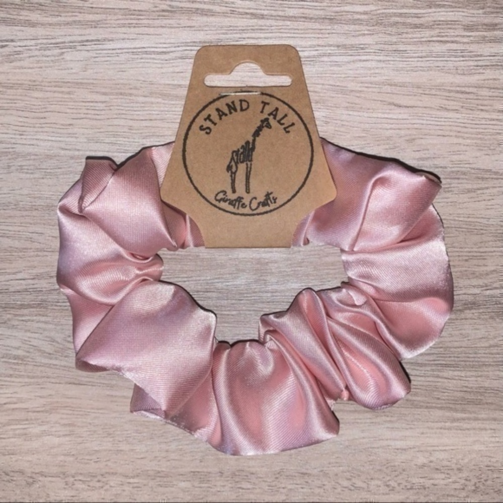 $7ea or 3/$15 bride/bridesmaid satin light pink hair Scrunchie new